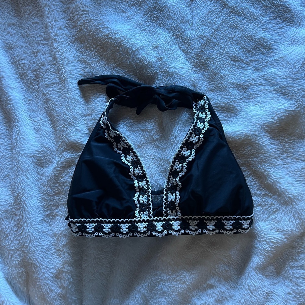 Bikini top